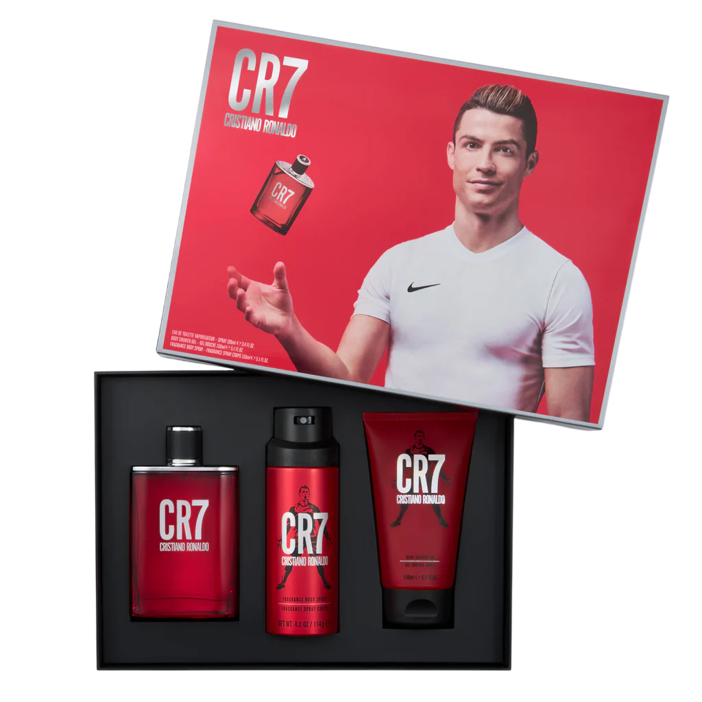 Cristiano Ronaldo: CR7, Tuvalet Kokulu Parfümü, Erkekler için, 100 ml + CR7, Şampuan, Tüm Cilt Türleri İçin, 150 ml + CR7, Kokulı Mıknatıs Spreyi, Erkekler için, 150 ml