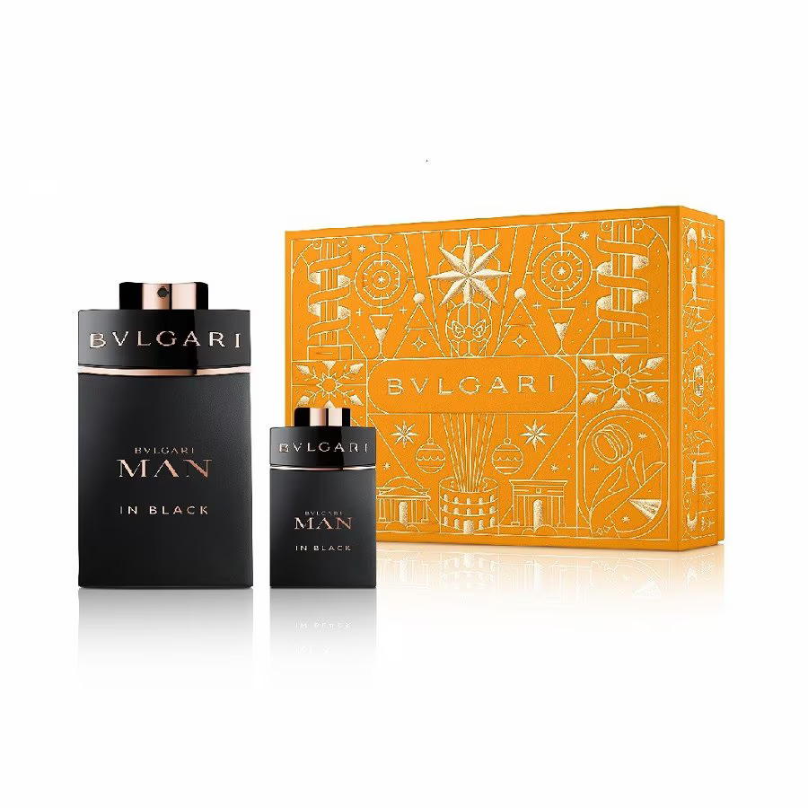 Setul de parfum Juice Fragrance Xmas 2024 Bvlgari:

*   **Man In Black**, Eau De Parfum pentru bărbați, 100 ml
*   **Man In Black**, Eau De Parfum pentru bărbați, 15 ml *Miniatură