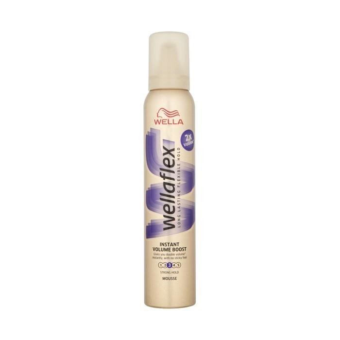 Wellaflex Instant Wella, Volumenul de forță instantanee a crescut, Spumă pentru stilizare a părului, Pentru volum, Prindere puternică, 200 ml.