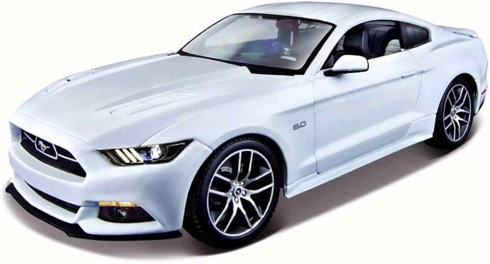 Maisto, Fresh Metal Miniature, 2015 Ford Mustang Gt, Toy Car, 11652, White, 1:18, 3+
