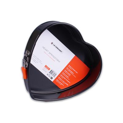 Paharul de Le Creuset cu formă de inimă, springform, fără lipire, din oțel carbon. (46070250011100)